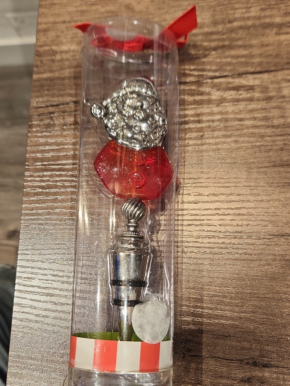 NWT Mud Pie Red and Silver Santa Bottle Stopper